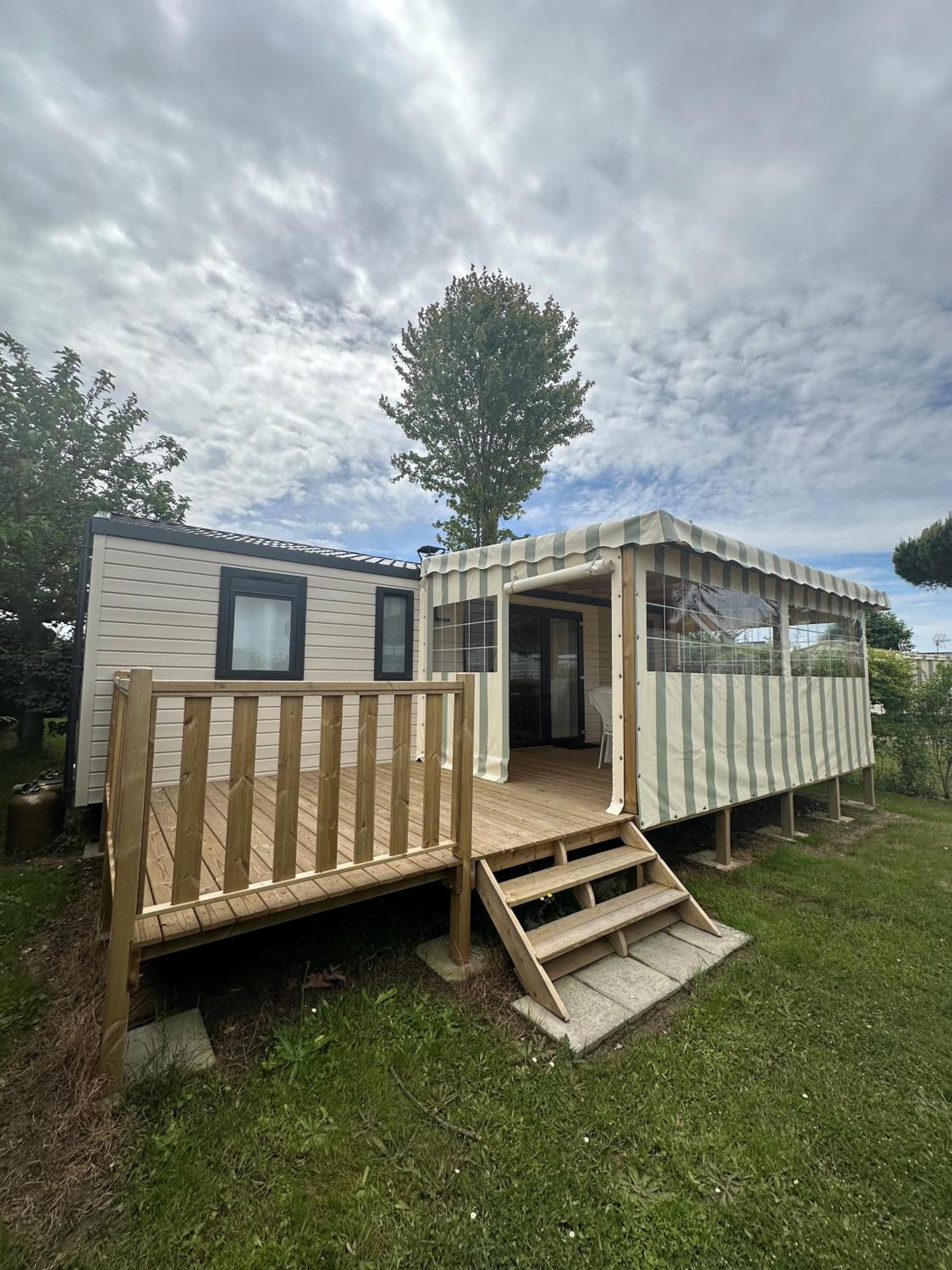Camping Le Moulin De La Salle Les Sables-dʼOlonne Екстериор снимка